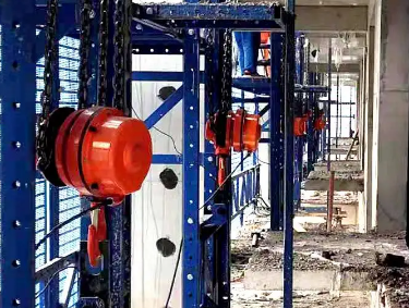 爬架電動(dòng)葫蘆和群吊電動(dòng)葫蘆說(shuō)的是一種設(shè)備嗎