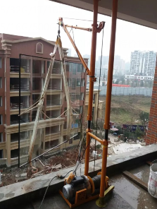 室內(nèi)小吊機